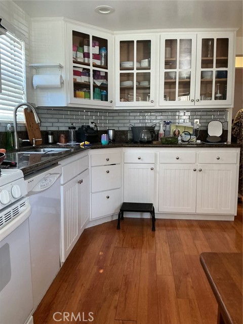 Detail Gallery Image 22 of 50 For 19849 Collins, Canyon Country,  CA 91351 - 3 Beds | 2 Baths