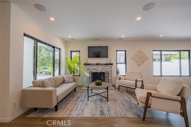 421 Mariposa Avenue, Sierra Madre CA: https://media.crmls.org/medias/4ccf4931-0ca9-4afc-803c-95cc9405963b.jpg