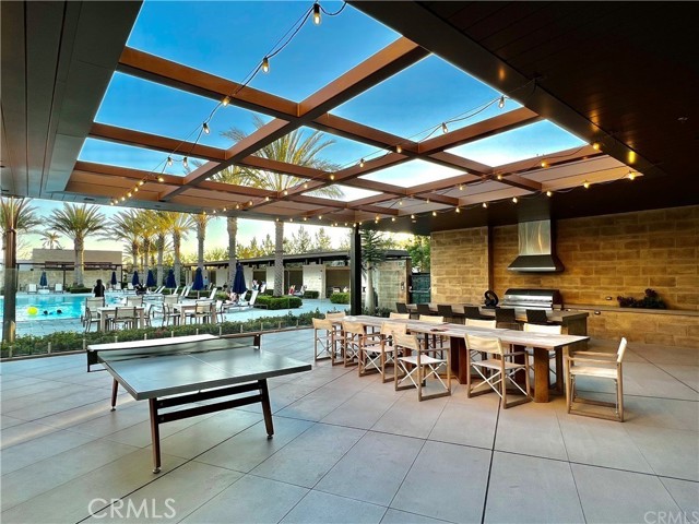 53 Lunar, Irvine CA: https://media.crmls.org/medias/4ccf7310-9ffe-45ab-9e0d-04dd06db6d9f.jpg