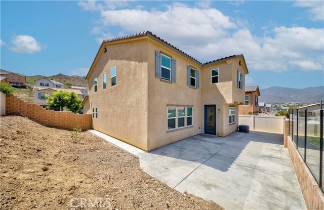 24679 Acadia Drive, Corona CA: https://media.crmls.org/medias/4ccf8cef-4097-4273-85ce-3ffefb3bbcc4.jpg