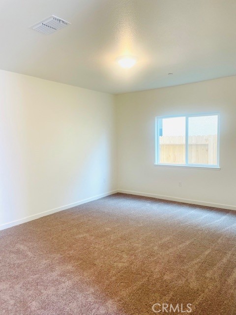 Detail Gallery Image 6 of 10 For 134 Squaw Valley Dr., Merced,  CA 95341 - 4 Beds | 2 Baths