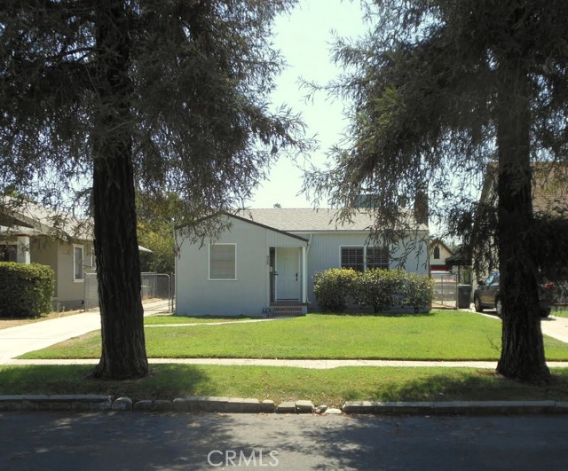 Detail Gallery Image 1 of 13 For 926 Campus Ave, Redlands,  CA 92374 - 2 Beds | 1 Baths