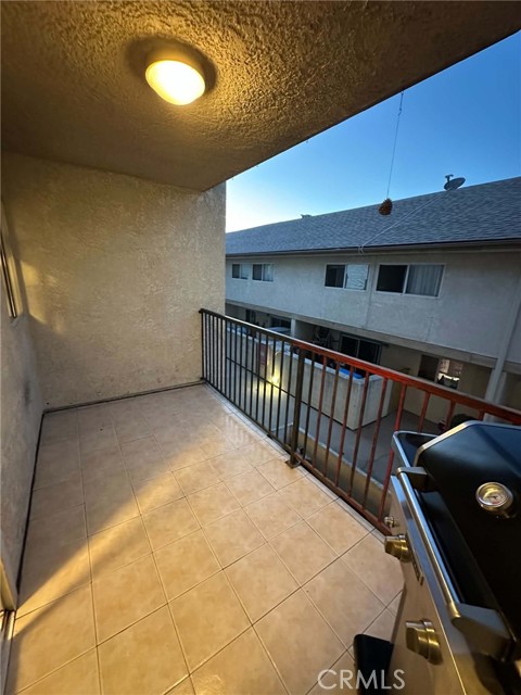 Front Image Thumbnail for CRGD26208366