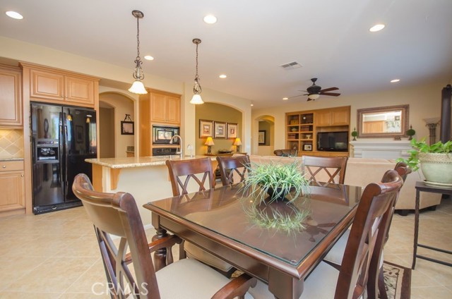 Detail Gallery Image 2 of 19 For 33864 Pegase, Temecula,  CA 92592 - 5 Beds | 2/1 Baths