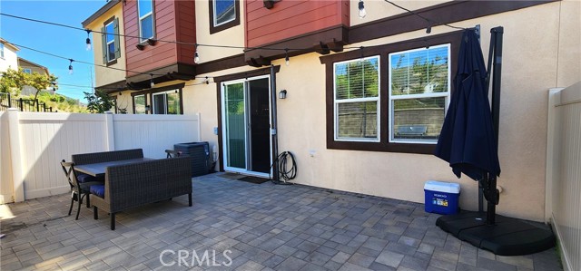 22013 Barrington Way, Saugus CA: https://media.crmls.org/medias/4cd38294-6f91-4287-85c1-3d32dad11536.jpg
