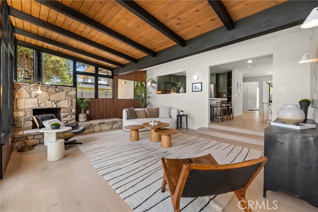 13007 Dewey Street, Los Angeles CA: https://media.crmls.org/medias/4cd4dc55-e820-4487-bb35-7f6b1cb7d431.jpg