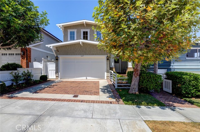 647 15th Street, Manhattan Beach, California 90266, 5 Bedrooms Bedrooms, ,4 BathroomsBathrooms,Residential,Sold,15th,SB21178358