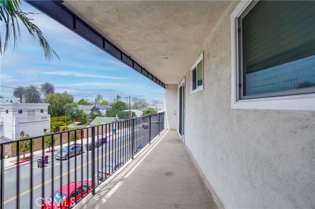 2611 Broadway, Long Beach, California 90803, ,Multi-Family,For Sale,Broadway,PW23136183