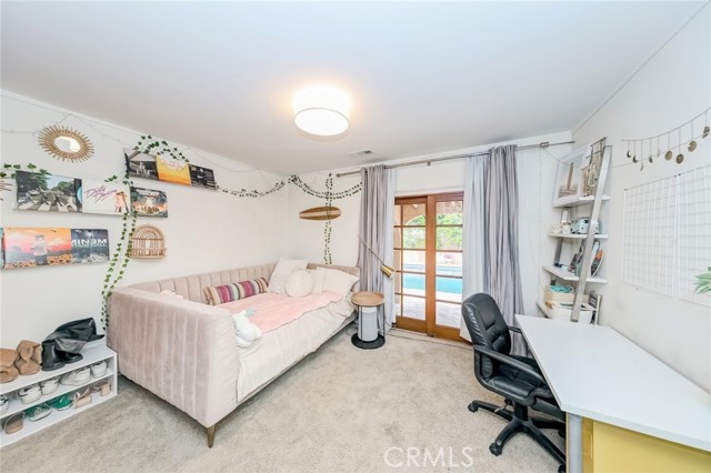 516 Orange Grove Avenue, South Pasadena CA: https://media.crmls.org/medias/4cd55dbb-5fd5-427b-a733-682d4bcf7f17.jpg