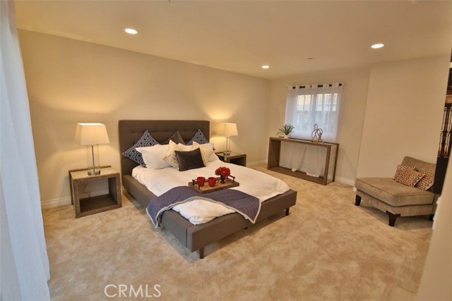 528 Francisca Avenue, Redondo Beach, California 90277, 4 Bedrooms Bedrooms, ,4 BathroomsBathrooms,Residential,Sold,Francisca,PV17030817