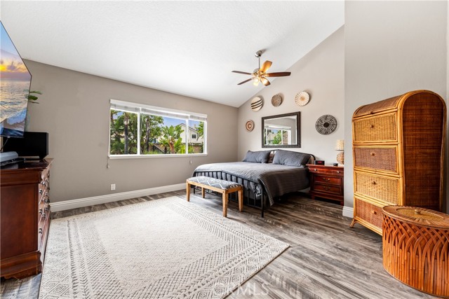 Detail Gallery Image 27 of 53 For 31885 Old Oak Rd, Rancho Santa Margarita,  CA 92679 - 5 Beds | 3 Baths