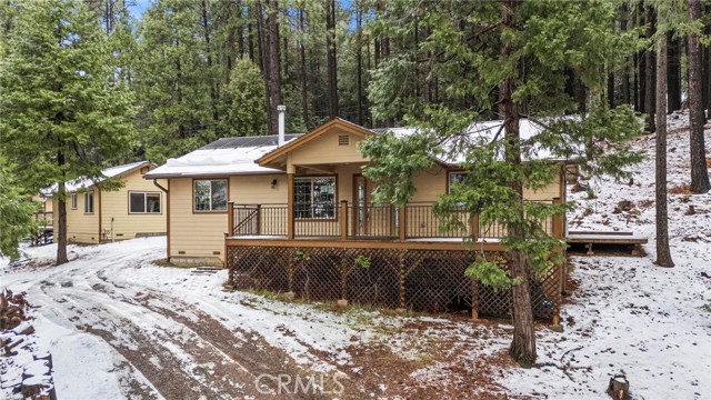 Detail Gallery Image 2 of 40 For 25 Angela Ct, Oroville,  CA 95966 - 3 Beds | 3 Baths