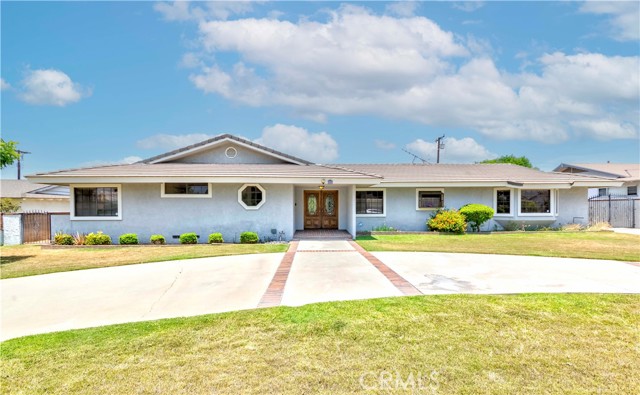 2837 E Mesa Drive, West Covina CA: https://media.crmls.org/medias/4cd94eff-7652-4ecf-af49-60f686e1e91d.jpg