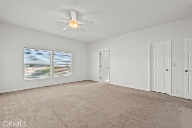 15455 Glenoaks Boulevard, Sylmar CA: https://media.crmls.org/medias/4cd9cbd4-99ba-4fe9-9964-2e9534ad716b.jpg