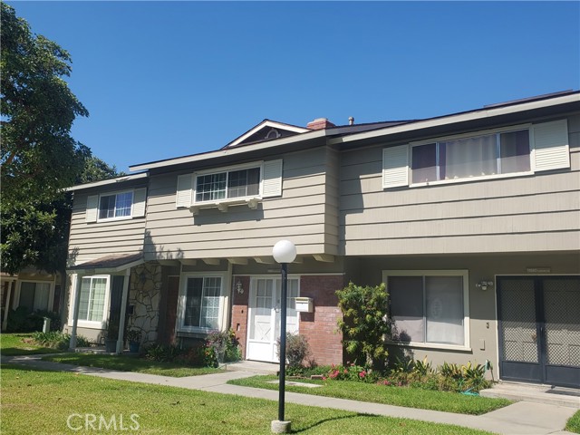 Detail Gallery Image 1 of 1 For 11884 Sungrove Cir, Garden Grove,  CA 92840 - 3 Beds | 2/1 Baths