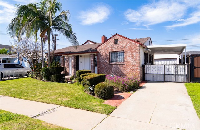 Detail Gallery Image 8 of 39 For 1805 N Central, Los Angeles,  CA 90059 - 4 Beds | 2 Baths