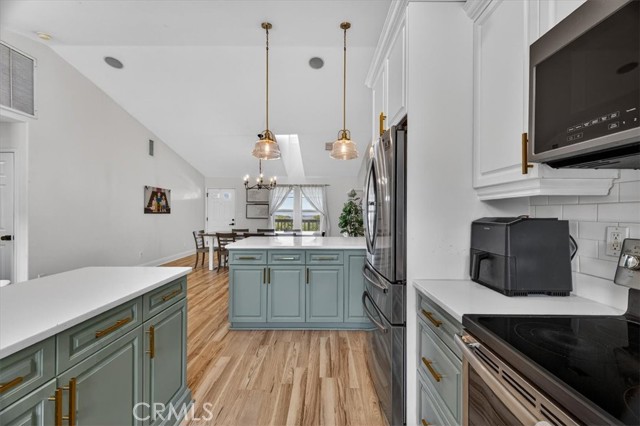 Detail Gallery Image 18 of 75 For 35073 Auberry, Auberry,  CA 93602 - 5 Beds | 3 Baths