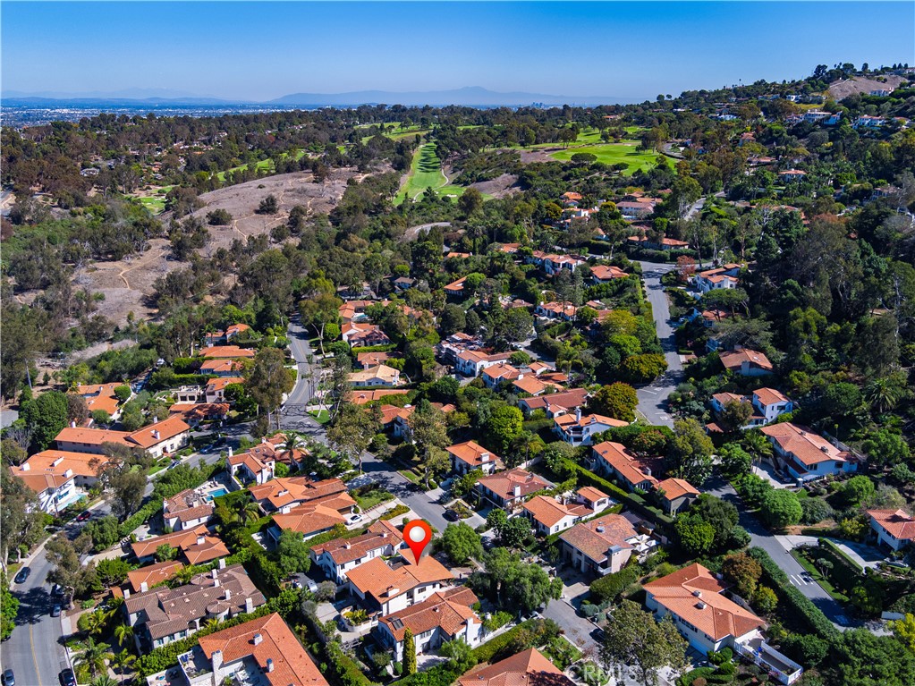 32. 2505 Via Pinale Palos Verdes Estates, CA 90274