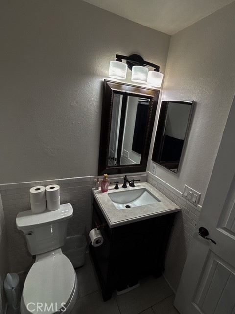 https://media.crmls.org/medias/4cdd6605-2f80-428d-8f90-2e06cd9fcf00.jpg?preset=X-Large