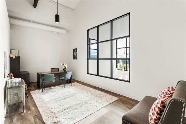 Image 30 of 62 For 40620 Calle Contento