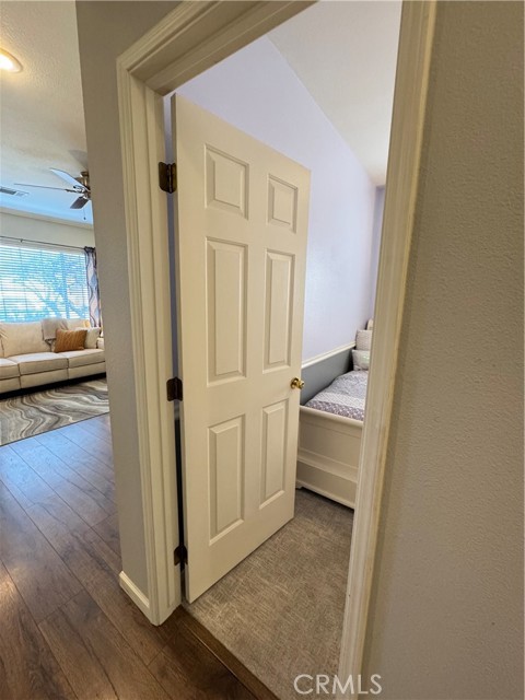 Detail Gallery Image 8 of 22 For 981 Northstar Dr, Hanford,  CA 93230 - 3 Beds | 2 Baths