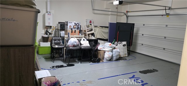 Detail Gallery Image 14 of 29 For 17190 Pioneer, San Bernardino,  CA 92407 - 3 Beds | 2/1 Baths