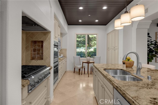 Detail Gallery Image 33 of 75 For 34 Tall Hedge, Irvine,  CA 92603 - 4 Beds | 4/1 Baths