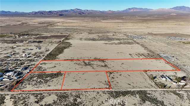 Image 3 of 11 For 796 Sherman Way