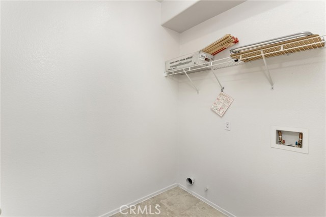 Detail Gallery Image 19 of 39 For 1084 Tangerine Dr., Redlands,  CA 92374 - 4 Beds | 3 Baths