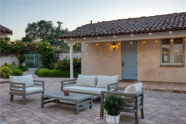 1220 Bassi Drive, San Luis Obispo CA: https://media.crmls.org/medias/4ce31abe-7c12-46be-9b36-bc9c1d8b07e6.jpg