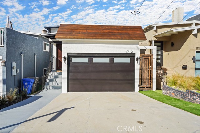 1712 Stanford Avenue, Redondo Beach, California 90278, 4 Bedrooms Bedrooms, ,2 BathroomsBathrooms,Residential,Sold,Stanford,SB25000732