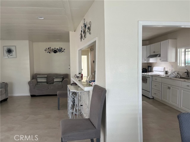 Detail Gallery Image 4 of 10 For 26871 Alessandro #86,  Moreno Valley,  CA 92555 - 3 Beds | 3 Baths