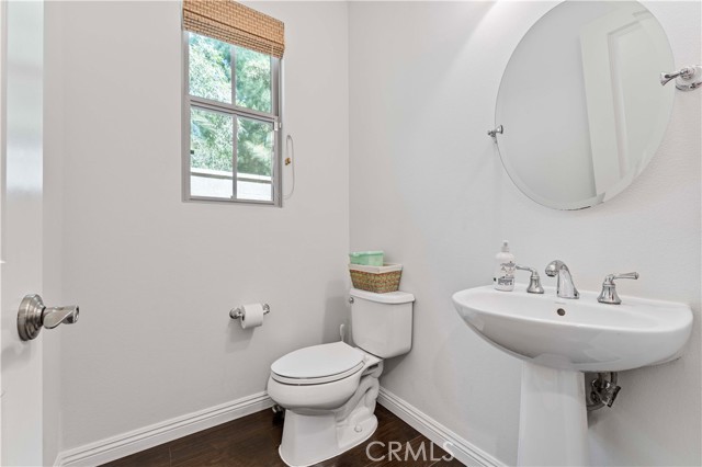 52 Norwich, Irvine CA: https://media.crmls.org/medias/4ce40a68-fa0c-4646-8b65-f5a5a5706a90.jpg