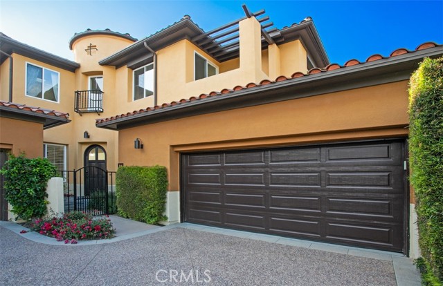 7 Suprema Drive, Newport Coast CA: https://media.crmls.org/medias/4ce47584-d86f-45af-bc39-446b2f832f27.jpg