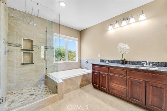 Detail Gallery Image 20 of 32 For 3273 Fig Ct, Lake Elsinore,  CA 92530 - 4 Beds | 3 Baths