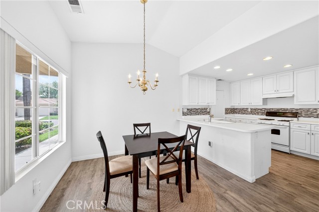 Detail Gallery Image 12 of 37 For 40644 Corte Albara, Murrieta,  CA 92562 - 2 Beds | 2 Baths