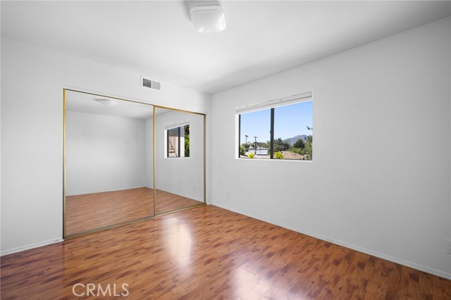 Detail Gallery Image 16 of 18 For 1364 E Garfield Ave #1,  Glendale,  CA 91205 - 2 Beds | 2 Baths