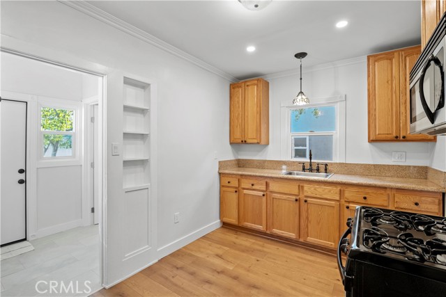 Detail Gallery Image 11 of 50 For 1116 E Doran St, Glendale,  CA 91206 - – Beds | – Baths