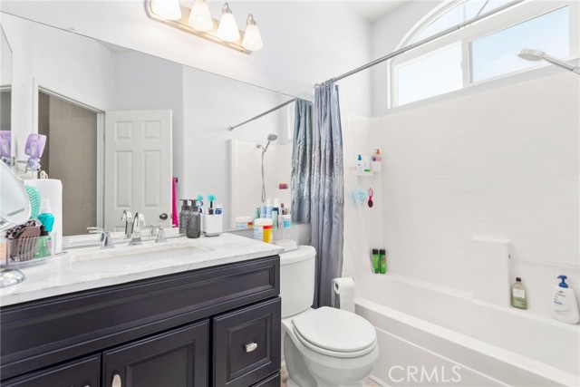 Detail Gallery Image 17 of 63 For 879 Glider Pl, San Jacinto,  CA 92582 - 5 Beds | 3 Baths