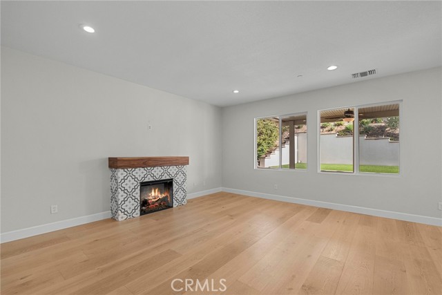 34174 Altavista Drive, Temecula CA: https://media.crmls.org/medias/4ce7abc4-0b5a-479a-903b-5ce9ea3e65d7.jpg