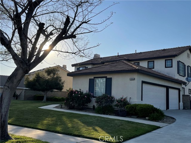 Detail Gallery Image 4 of 46 For 13950 Guidera Dr, Rancho Cucamonga,  CA 91739 - 5 Beds | 3/1 Baths