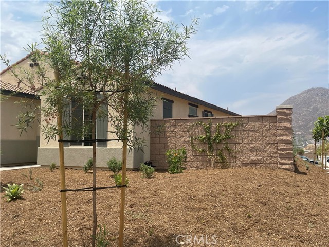 Detail Gallery Image 2 of 33 For 8310 Tristan Ln, Riverside,  CA 92507 - 4 Beds | 2 Baths