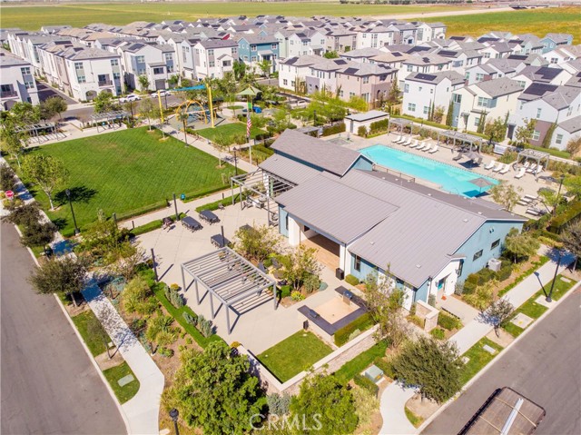 Detail Gallery Image 34 of 45 For 4460 S Forsyth Paseo, Ontario,  CA 91762 - 3 Beds | 2/1 Baths