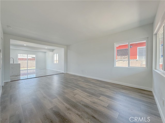 Detail Gallery Image 12 of 28 For 601 S Keene Ave, Compton,  CA 90220 - 3 Beds | 3 Baths