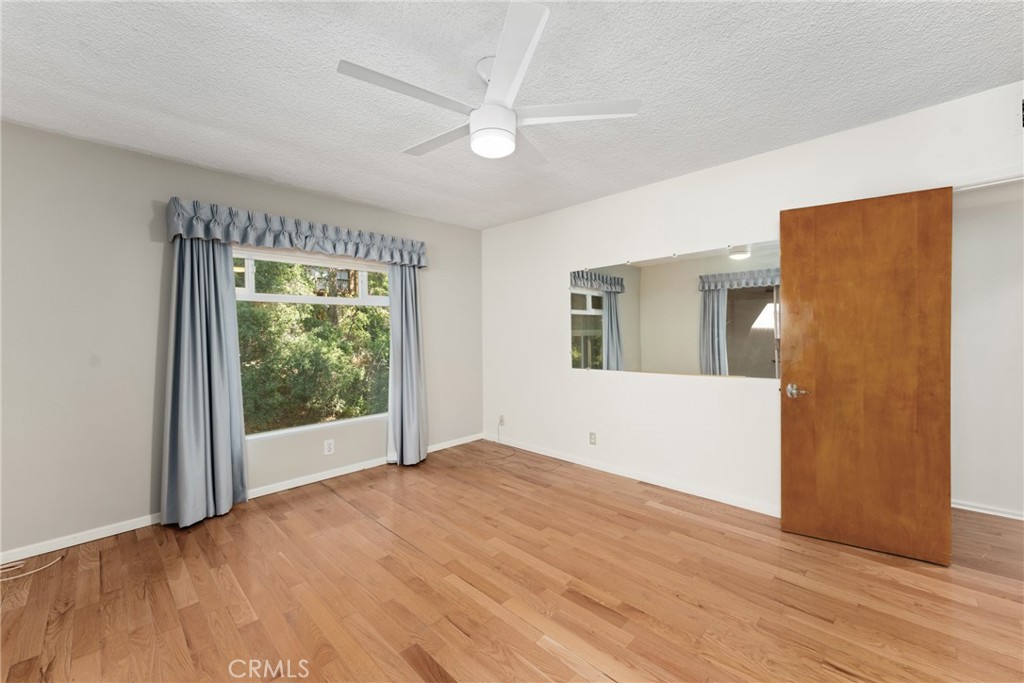 1521 N Columbus Avenue Glendale img 36