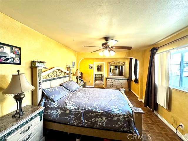 Detail Gallery Image 12 of 24 For 10811 Milano Ave, Norwalk,  CA 90650 - 4 Beds | 2 Baths