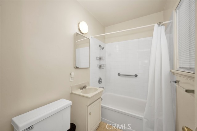 Detail Gallery Image 24 of 54 For 5139 E Carson St, Long Beach,  CA 90808 - – Beds | – Baths
