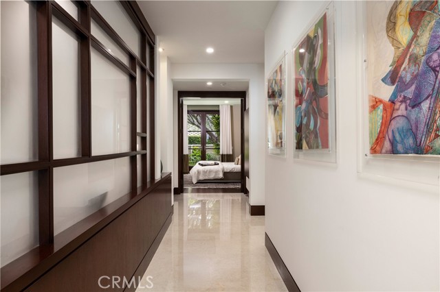 9 Sailcrest, Newport Coast CA: https://media.crmls.org/medias/4cef03bd-23ac-49f7-9673-015dff9eb1a4.jpg