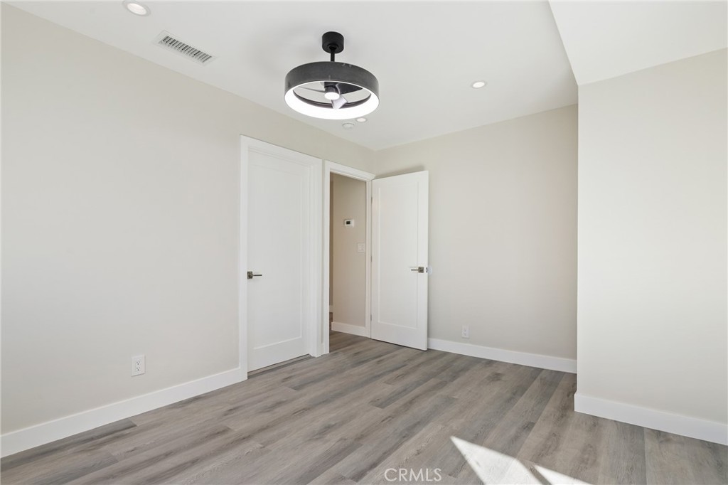 MLS #PW25251208 image #16