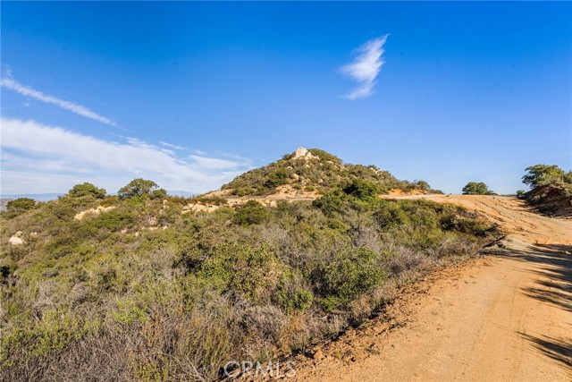 Detail Gallery Image 10 of 25 For 28 via Vista Grande, Murrieta,  CA 92652 - – Beds | – Baths